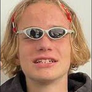 Meet your Posher, Blake